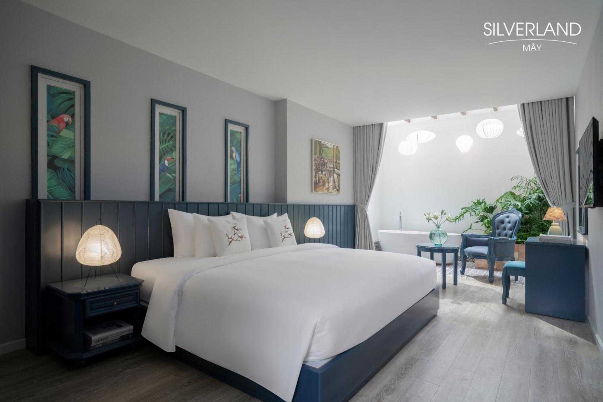 होटल Silverland 4*
